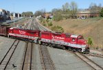 RFCC 7710 & 8572 lead train RF01 across Boylan towards NS Glenwood yard